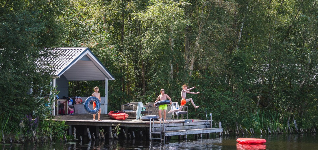 Weerribbenlodge overnachten gezin.jpg