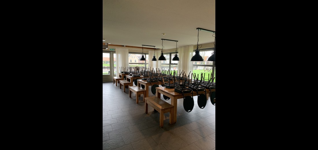 Eetkamer Ossenzijl.JPG
