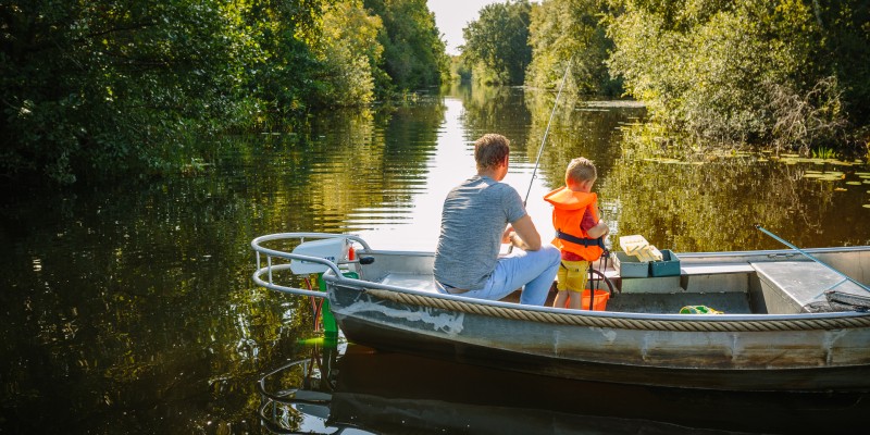 Fluisterboot de weerribben.jpg